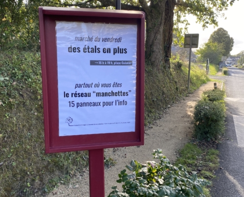 Photo d'une "manchette" apposée route de Chasné, à Saint-Sulpice-la-Forêt.
