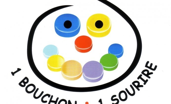 Logo "1 bouchon = 1 sourire" de Solidarité Bouchons 35